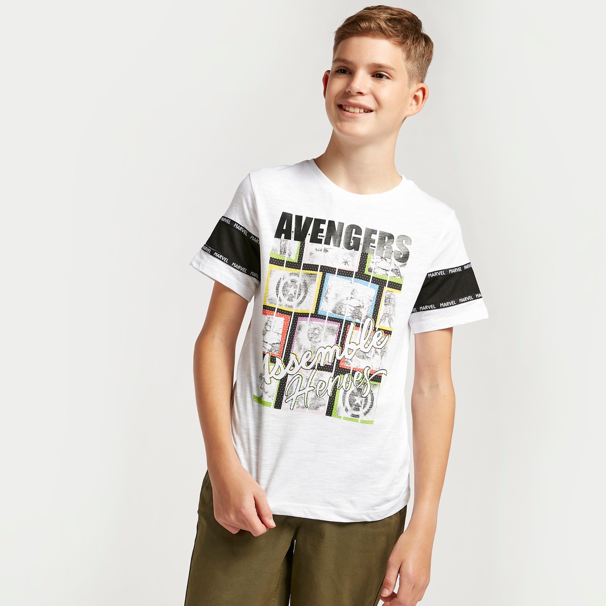 Avengers Graphic Print T-shirt with Round Neck and Short Sleeves 1