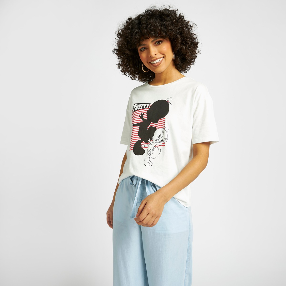 Tweety Graphic Print T-shirt with Round Neck and Short Sleeves 1